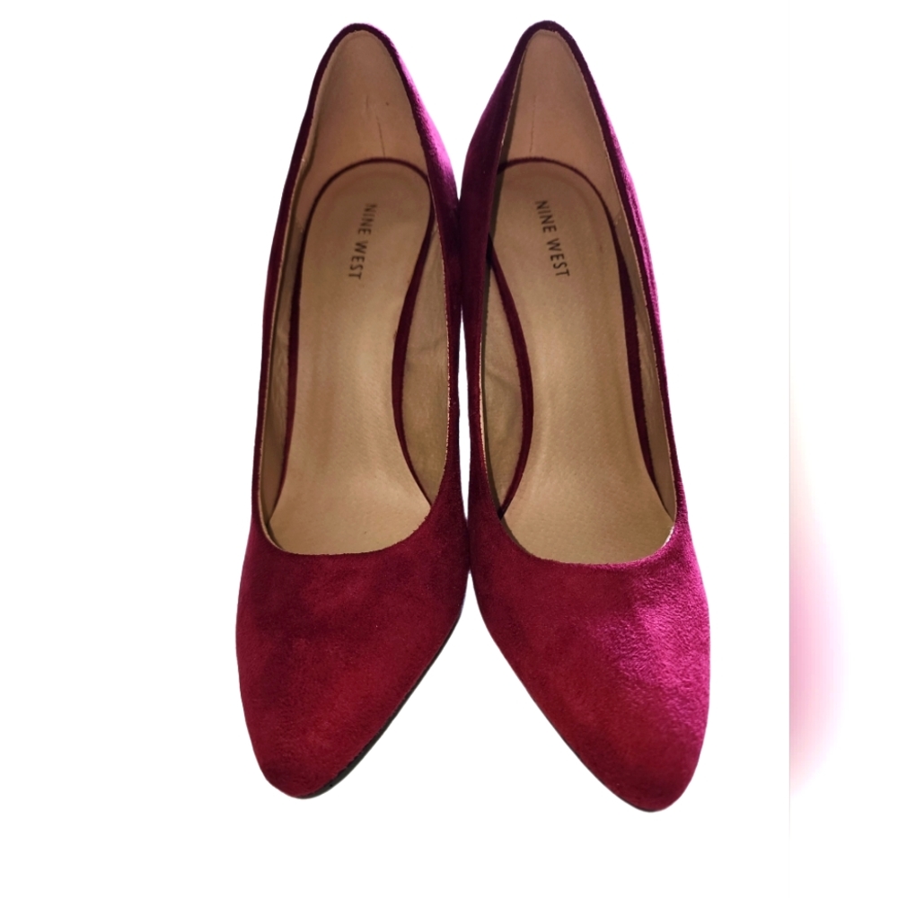 Nine West Wedge Pumps (Never Worn)